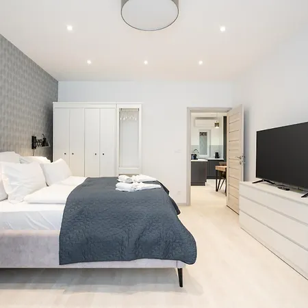 דירה Admiral Blue With Balcony