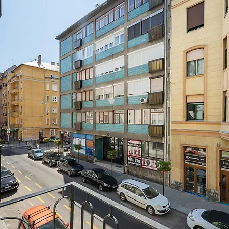 Admiral Blue With Balcony Appartamento